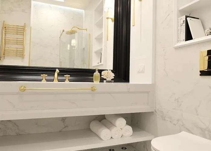 Orlowska 40 -przy Plazy